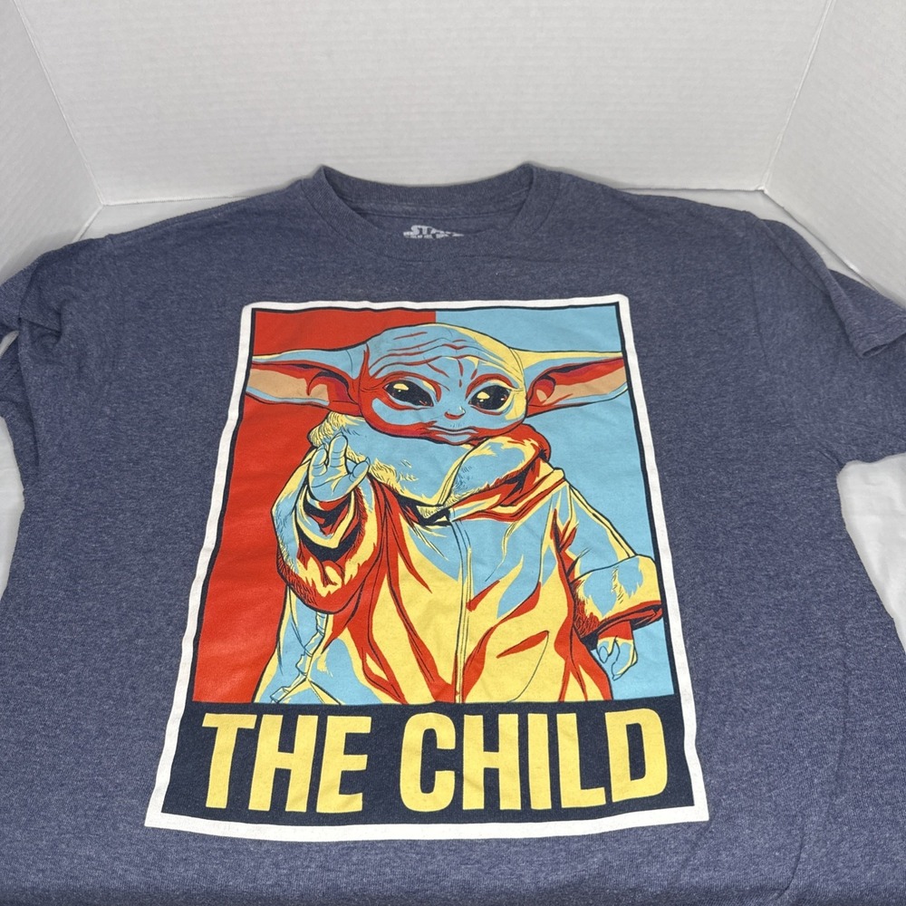 Mandalorian Baby Yoda TShirt The Child Star Wars Boys Graphic Xxl Women Small - Picture 1 of 14